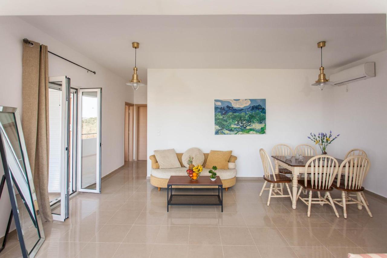 Hillside Seaview Apartment Сталос Экстерьер фото