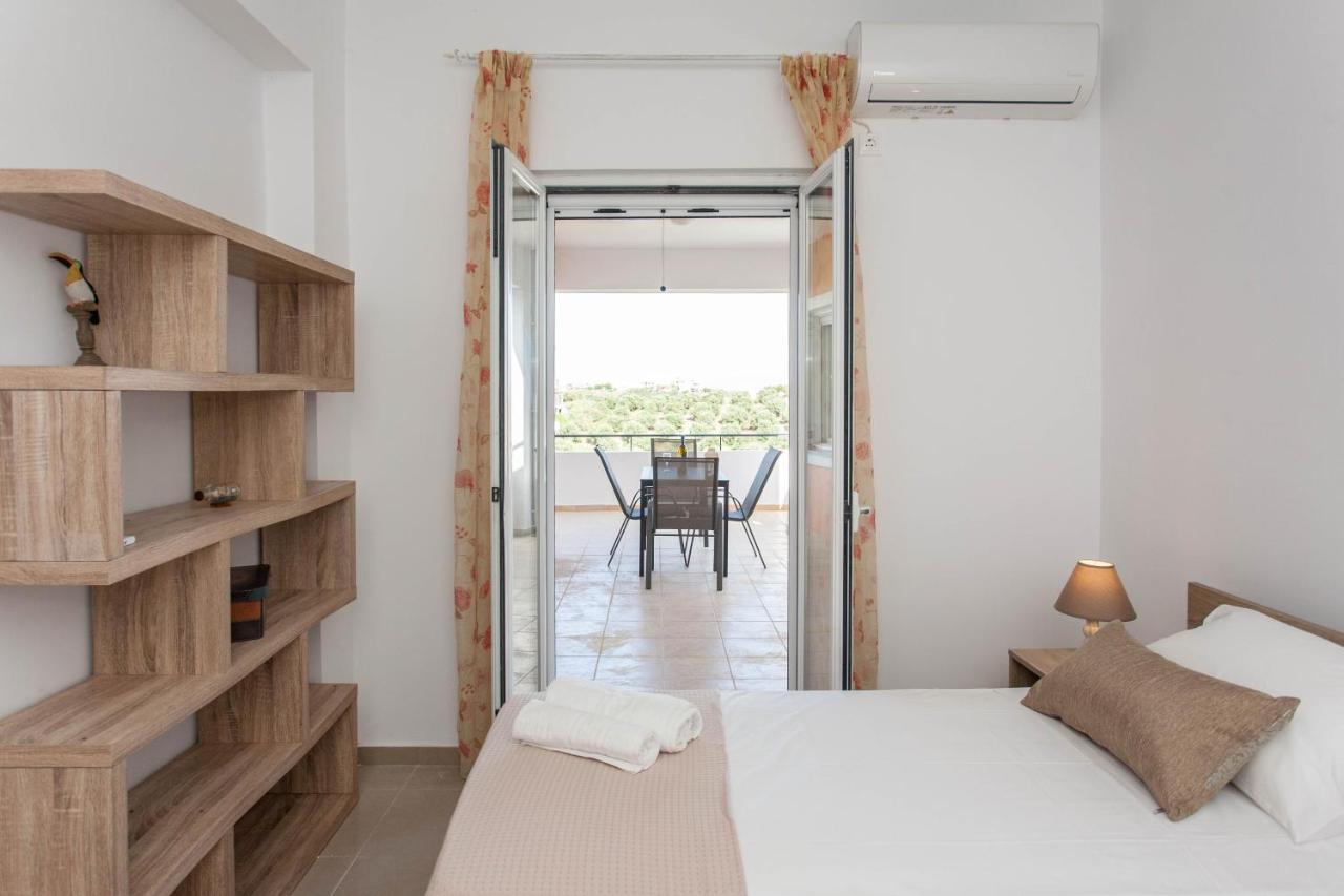 Hillside Seaview Apartment Сталос Экстерьер фото